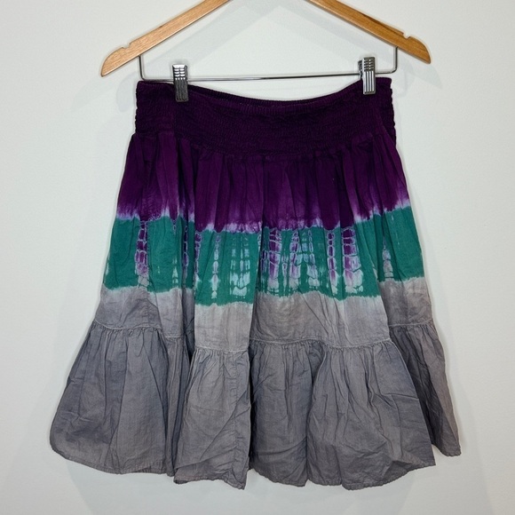 Xhilaration Tie Dye Flowy Purple Skater Skirt (M) - Picture 2 of 5